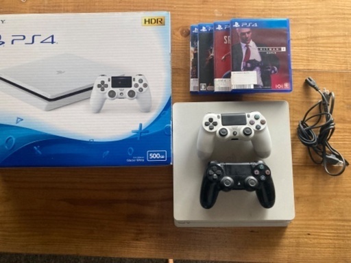 【値下げ】美品　プレイステーション4本体　ゲーム機　ソフト　コントローラー