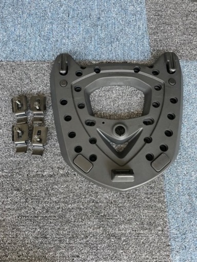 値下げ！　美品　背もたれパッド付　キジマ　リアボックス　リアケース　K-MAX K22 50L
