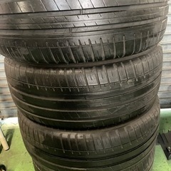 MICHELIN Pilot Sport 3 バリ溝タイヤ 225/45/18バリ溝 極上 交換 高級 ミシュラン画像多数中古タイヤ バリ山 MICHELIN Pilot Sport 3 バリ溝タイヤ 225/45/18バリ溝 極上 交換 高級
