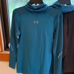 UNDER ARMOUR アンダーアーマー