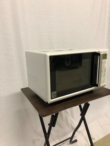 美品 TOSHIBA 東芝電子レンジ ER-T16(W) 2021年製 取扱説明書付 動作確認済 総庫内容量16L レンジ最高出力850W オレンジバックライト液晶