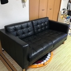 【取引決定】IKEA 革張りソファ ランズクローナ　2人掛け【6...