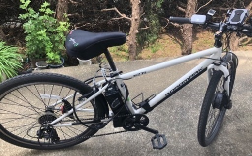 定価約8万円中古電動クロスバイク(値下げは相談)