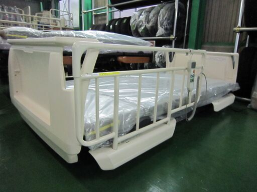 【中古】　介護ベッド　パラマウントベッド楽匠S　２モーター