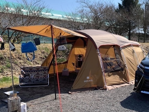 スノーピーク エントリー2ルームエルフィールド