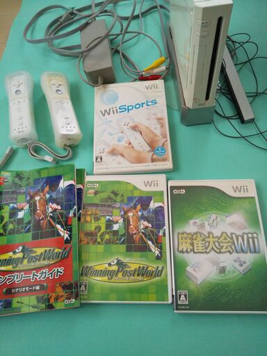 ★大人気Wii★ジョイスティック★人気ソフト３種付★約４００００円相当★