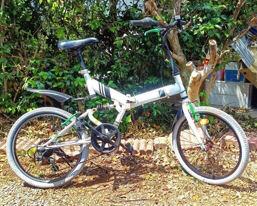 ★便利な折りたたみ‼ 配達可！★ 20インチ 折りたたみ自転車 『BEAT CITY』6段変速ギア