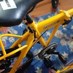 黄色 ハマー 折り畳み自転車 荷台付き