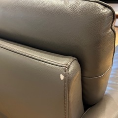 IDC大塚家具新宿で買った電動ソファUSB付