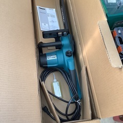 未使用 マキタ 電動チェンソー MUC3041 管G220531AK (ベストバイ 静岡県袋井市)