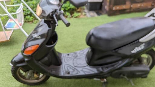 ヤマハ アクシス100 2スト 車外マフラー 原付二種 80キロ確認してます ヤマハ アクシス100 2スト 車外マフラー 原付二種 80キロ確認してます