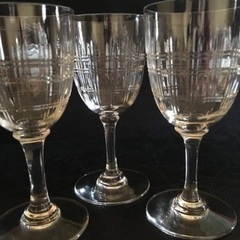 アンティークBaccarat「ワイングラス　ペア+ リキュールグラス(おまけ)」