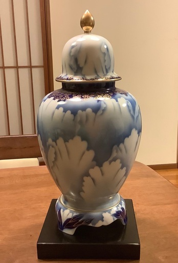 深川製磁　飾り壺
