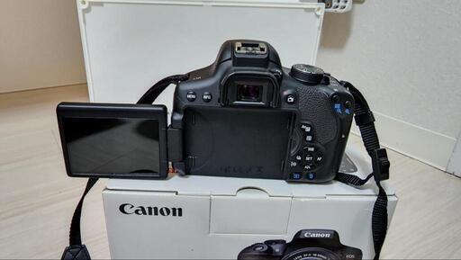 Canon カメラEOS Kiss X8iレンズキットEF S18-55mm F3.5-5.6 IS + SD