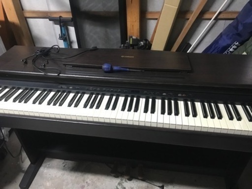 電子ピアノ　YAMAHA YDP101