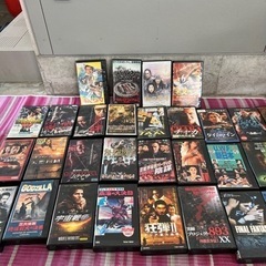 VHS ビデオ　31本　　【０円】