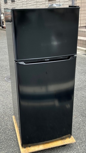 【RKGRE-909】特価！ハイアール/130L 2ドア冷凍冷蔵庫/JR-N130A/中古品/2020年製/当社より近隣無料配達！