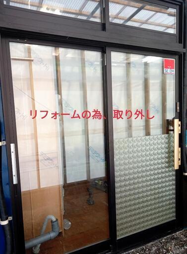 【埼玉県行田市引き取り】リフォーム取り外し/YKK/ランマ付き/枠つき/ガラス/引き戸