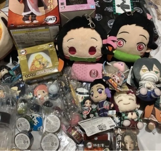 鬼滅の刃 グッズ 大量