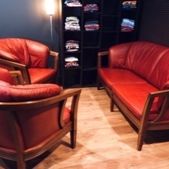 ☑️ヤフ売約済　Vintageマルニ木工70万地中海ロイヤル本革1人掛けソファー×2