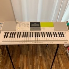 CASIO LK-511 電子ピアノ　キーボード