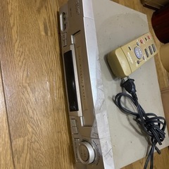 VHSレコーダー　シャープ