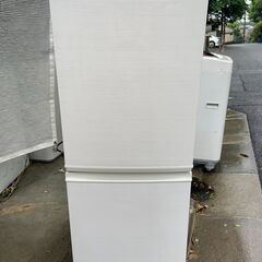 最短当日配送可☆無料で配送及び設置いたします☆SHARP 冷蔵庫 SJ-