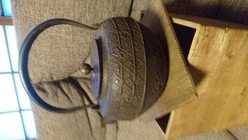 骨董品精金堂造鉄瓶(箱入り)