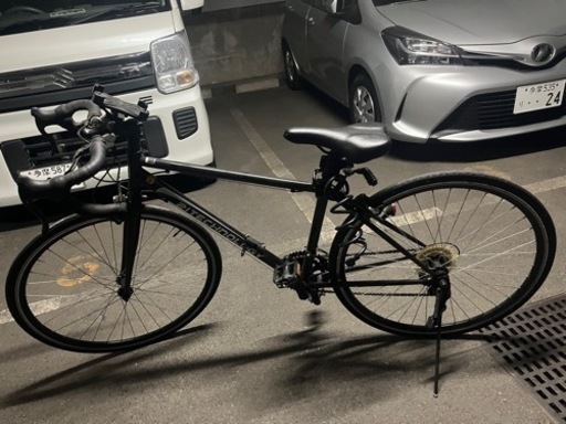 ロードバイク　スポーツ自転車チャリ