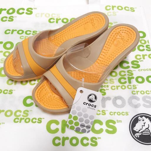 crocs / ササリー W6 (22cm) www.franchiseko.com