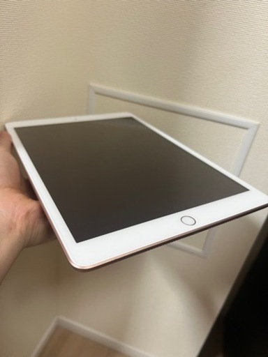 美品＊iPad 7世代 Wi-Fi＋Cellular  32GB