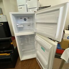 【リサイクルショップどりーむ天保山店】●2717●　冷蔵庫　ハイアール　232L　