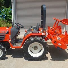 トラクター　クボタ　GB15 鹿児島発 クボタ 15馬力 ディーゼルトラクターGB15 自動水平 オート