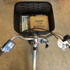 ＜新品同様・超美品車！＞◉試し乗り程度・パナソニック・ビビライフ・電動三輪車・21年9月購入・16ah・BE−ELR833T・シルバー・屋内保管品