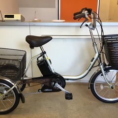 ＜新品同様・超美品車！＞◉試し乗り程度・パナソニック・ビビライフ・電動三輪車・21年9月購入・16ah・BE−ELR833T・シルバー・屋内保管品