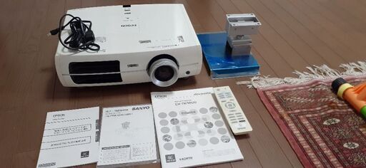 EPSON TW3600➕ 天吊りキット　(SANYO POA-CHS-US01)