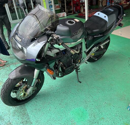 車検令和6年3月！　スズキ GSX-R1100W　水冷 佐賀県　バイク