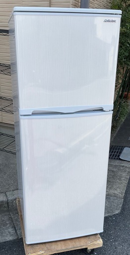 【RKGRE-911】特価！アビテラックス/Abitelax/138L 冷蔵庫/AR-143E/中古品/2021年製/当社より近隣無料配達！