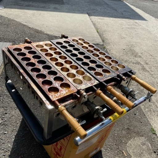 たこ焼き たこ焼き機 たこ焼き器 コンロ 下火式  64穴【プロパン】  フェス イベント 祭り 夏秋祭り 海鮮 に！