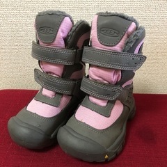 【再値下げ！】KEEN 女の子　冬用雪ブーツ　サイズ表記１５センチ