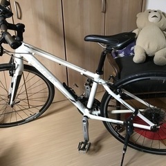 クロスバイク　トレック
