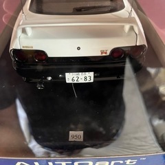 オートアート1／18 R32GTR神奈川県警察　6000台限定