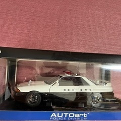 オートアート1／18 R32GTR神奈川県警察　6000台限定