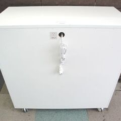 ミドルレンジボード 幅88.4㎝ 白 鏡面仕上げ キッチンボード 食器棚 