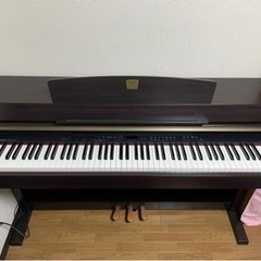 【手渡しのみ】でお願いします。電子ピアノ　YAMAHA グラビノーバ　CLP-330 手渡しのみ】でお願いします。電子ピアノ YAMAHA グラビノーバ CLP-330