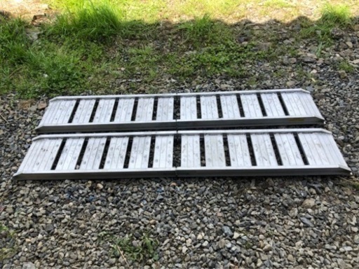 ラダーレール 耐荷重200kg
