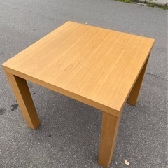 ニトリ　単身テーブル　食卓テーブル