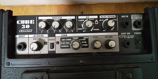 【直取限定価格】おすすめ!!ローランド♪ギターアンプ♪Roland♪CUBE-30♪モデリング機能搭載♪動作品♪自宅練習、部活、ハコ等に♪ 直取限定価格】おすすめ!!ローランド♪ギターアンプ♪Roland♪CUBE-30♪