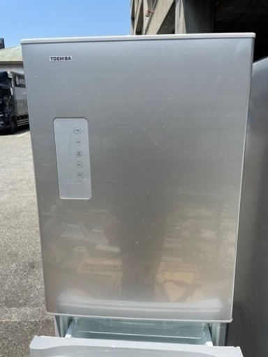 東芝　冷蔵庫GR-H43G 中古　2017年式直接引き取りに来れる方必見　決定済
