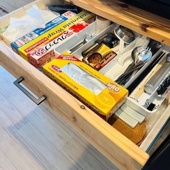 決まりました/杉無垢材キッチンカウンター